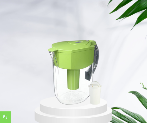 Water filter pitcher 2,6 l avec filtre et 2 recharges de